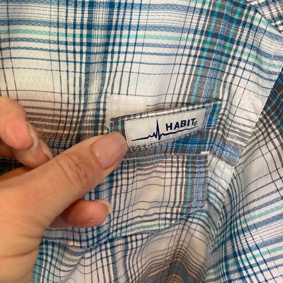 SOLD - Habit Long Sleeve Button Down Fishing Shirt - Picture 3 of 11